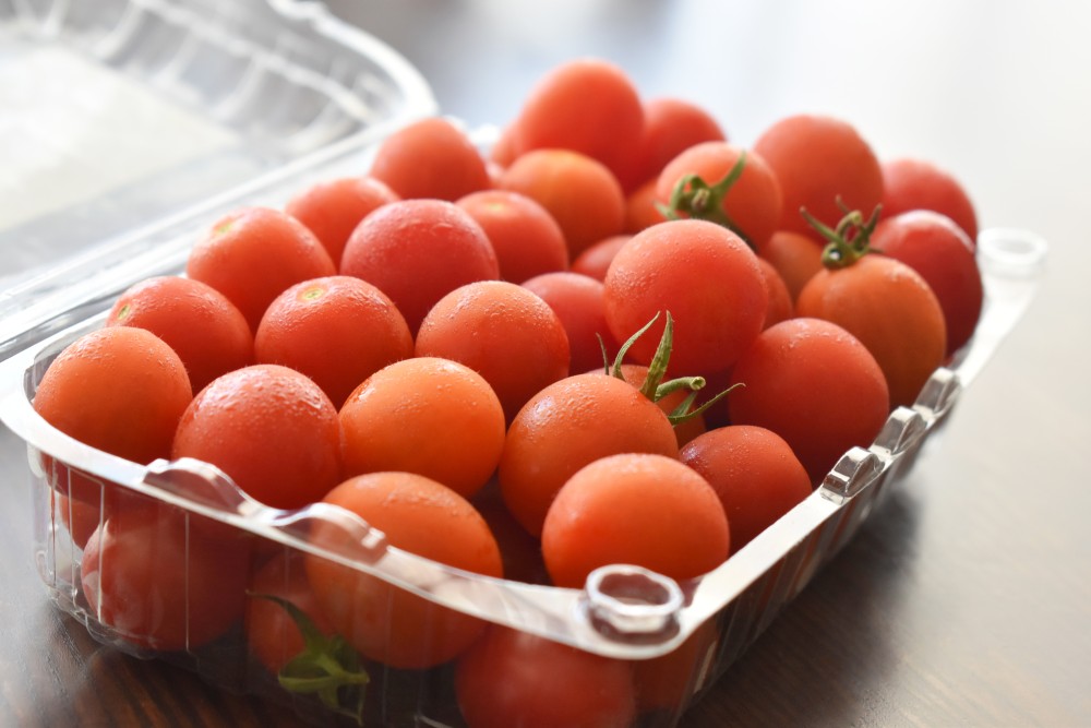 cherry-tomatoes-in-a-plastic-package-2023-11-27-05-28-35-utc.jpg